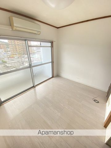 ルーカス高須の内装写真
