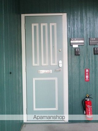 ルピナＫ・Ｓ　ＡＢＣ[2LDK/53.76m2]のエントランス2