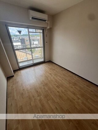 滋賀県大津市一里山５丁目[1K/22.4m2]のリビング・居間