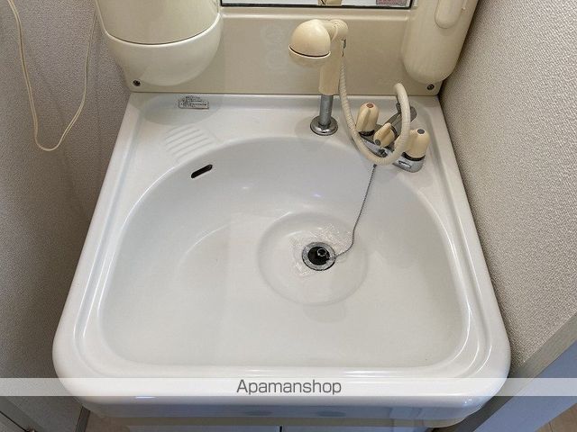 ウェルネス天神尾Bの内装写真