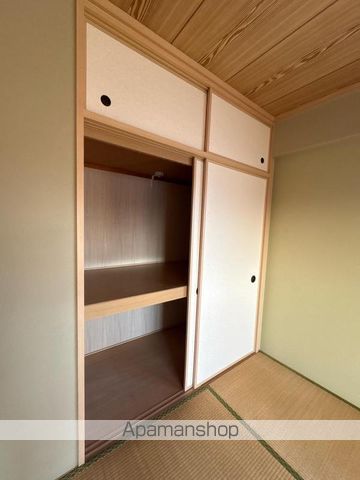 オリーブパレス松縄の内装写真