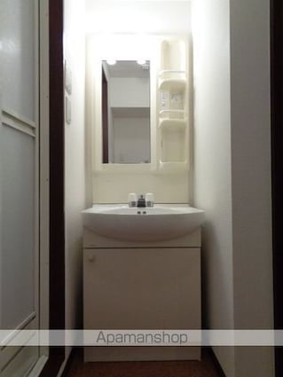 三軒茶屋ＭＪビル[1R/32.49m2]の洗面所