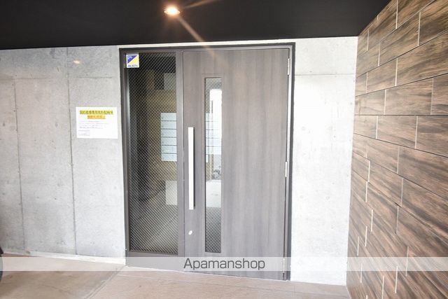 レジデンス円山北の玄関写真