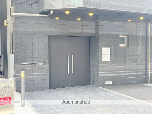 MFPRCOURTNIPPONBAHIEASTの玄関写真