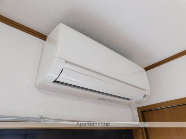 グリーンヒル江坂の内装写真