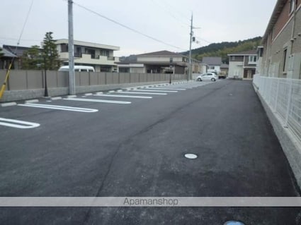 三雲Ｃ[1LDK/43.1m2]の駐車場4