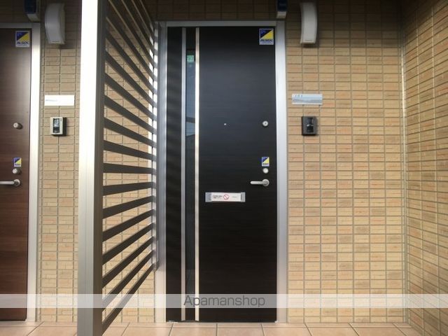 レジデンス・ヴェリータの玄関写真
