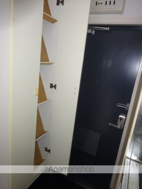 ローズハイツ[1K/16.26m2]の玄関