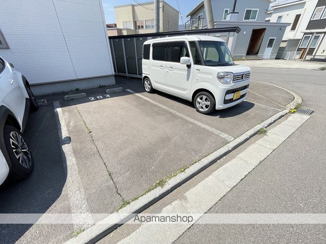 レザングレーヌIIのその他写真