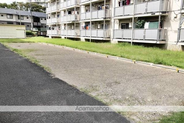 ビレッジハウス小中台2号棟の内装写真