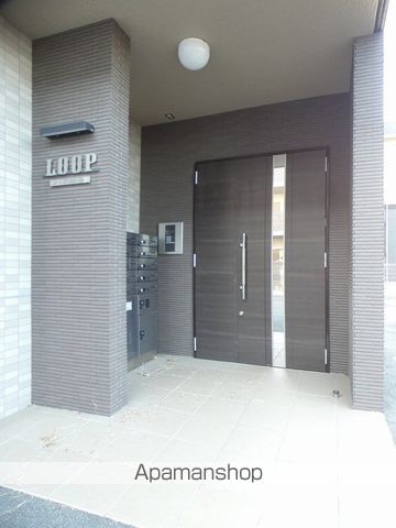 LOOPの玄関写真