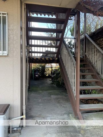 平田ハイツの玄関写真