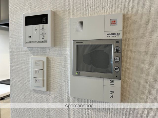 コンフォリア・リヴ北浜平野町の内装写真
