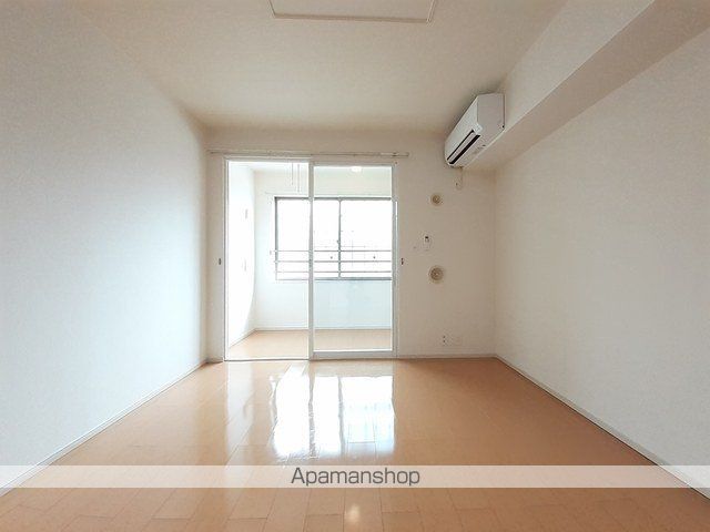 富山地鉄本線 経田駅 徒歩9分 2階建 築14年の内装写真