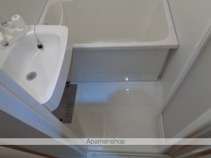 ライオンズプラザ新宿[1R/19.24m2]のバス