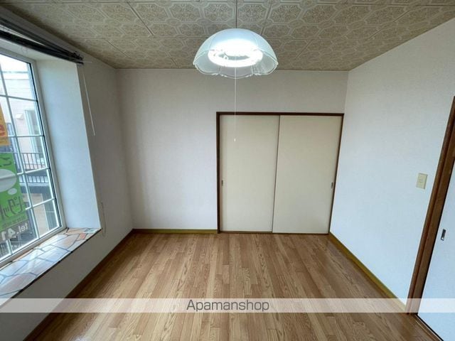 グランベリー川原の内装写真