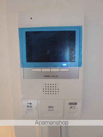 BRIQUEの内装写真