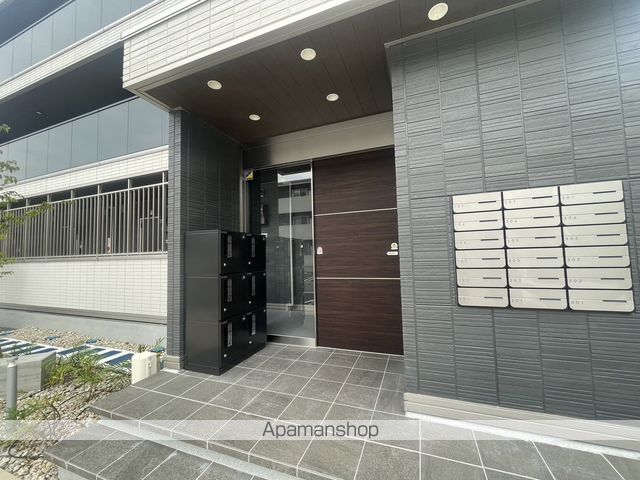 ディアライズ小郡船倉町A棟の玄関写真