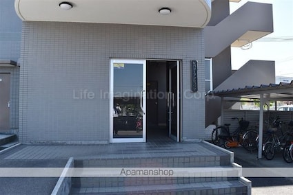 ビバリーマンションⅤ[3LDK/66m2]のロビー