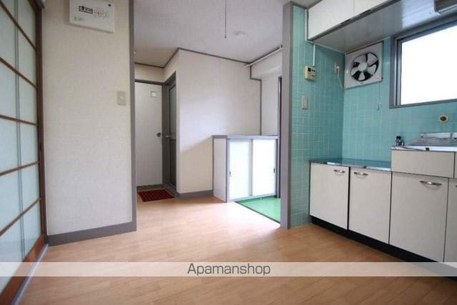 ロイヤルマンションの内装写真