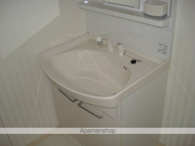レジディア南一条イーストの内装写真