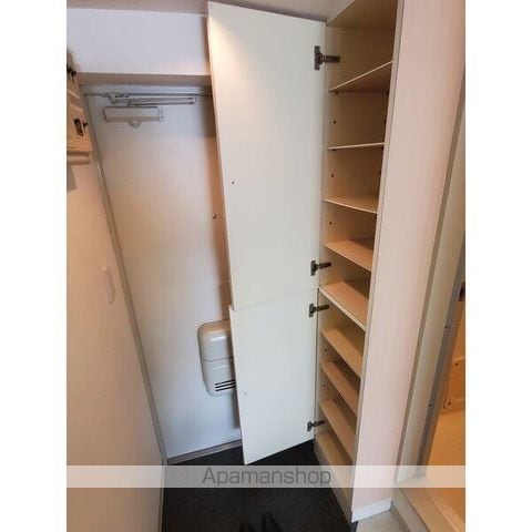イーグルハイツ銀杏町の内装写真