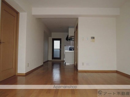 ブライムセントラル[3LDK/70.14m2]の内装1