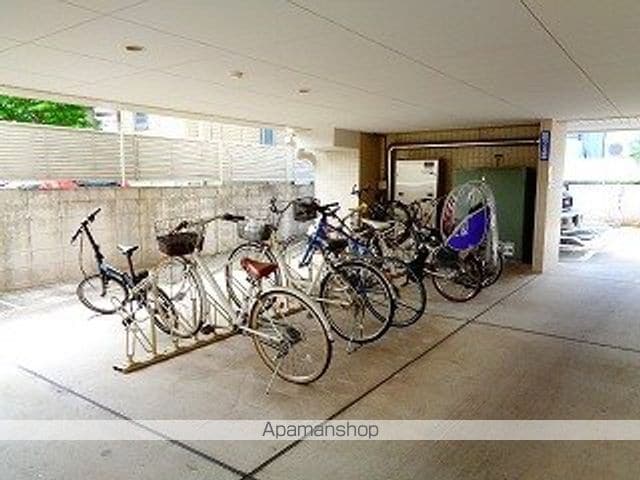 東急ドエル・キルト三軒茶屋[1R/25m2]の共用部6