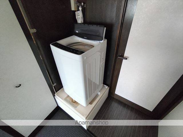 ミールズ新大阪の内装写真