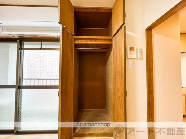 ドゥマンクレールの内装写真