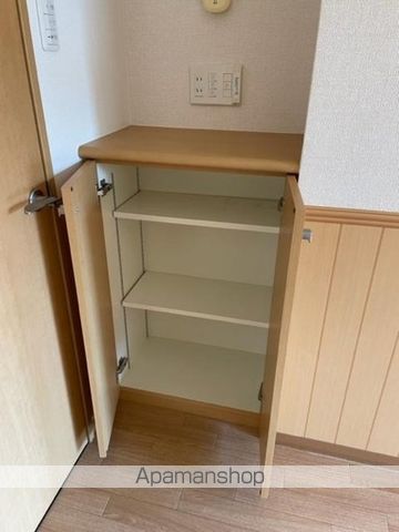 グレイスコート仁保新町の内装写真