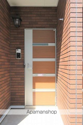 ルミナス名東 Iの玄関写真
