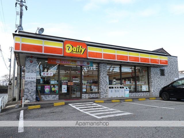 ファミリオ長柄の周辺写真