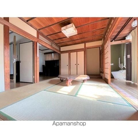 八尾市南本町2丁目戸建の内装写真