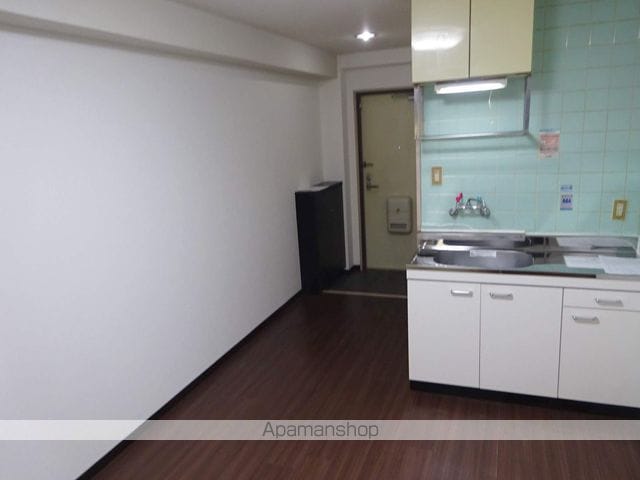 アパートメント寝屋川IIの内装写真