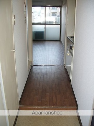 ダイヤアクティ三軒茶屋[1R/15.81m2]の玄関