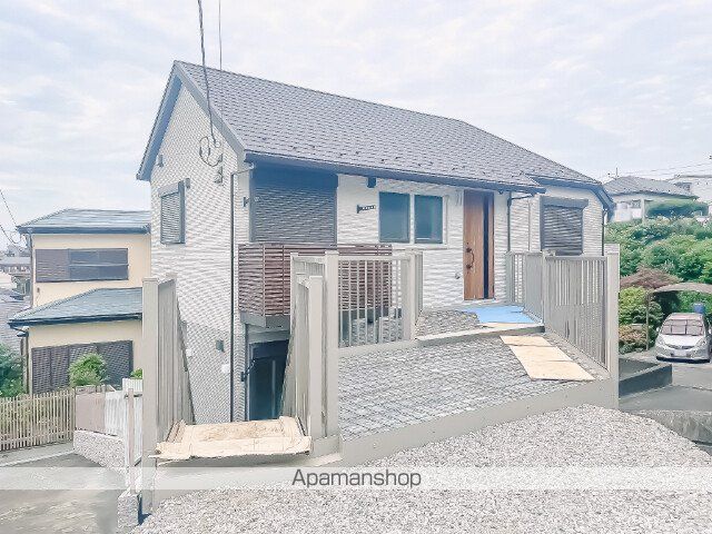 マンダリーナの外観写真