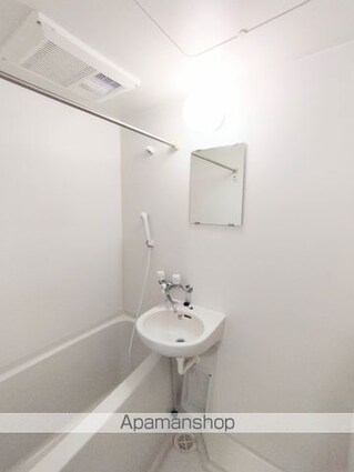 レオネクスト伊吹Ⅱ[1K/28.02m2]のバス