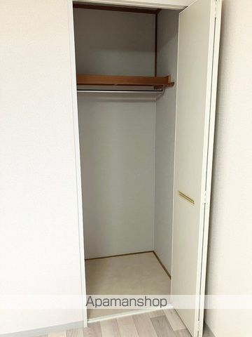 楠小路 B棟の内装写真