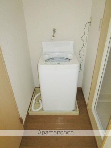 レオパレスルーチェ高畑の内装写真