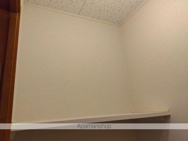 レオパレスハッピネスIIの内装写真