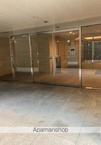 アールブラン久が原の玄関写真