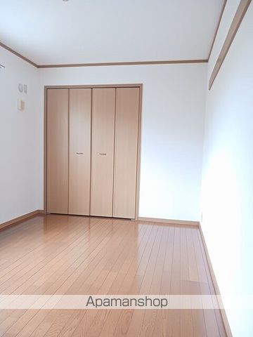 エレガンシアIIの内装写真