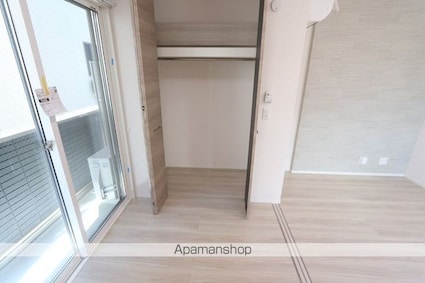 Ｄーｒｅｓｉｄｅｎｃｅ多治米東Ｎ[1LDK/31.9m2]の収納