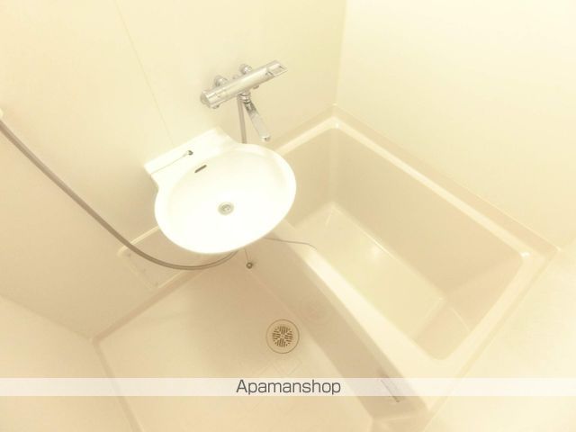 レオパレスかどやの内装写真