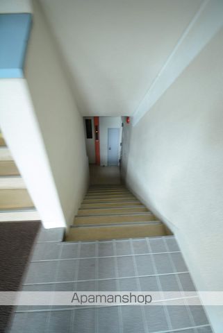 クレア西岡のその他写真