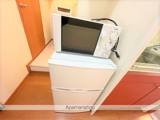レオパレスロイヤルIIの内装写真