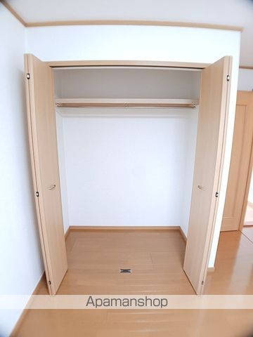 メゾン デ ソレイユIIの内装写真