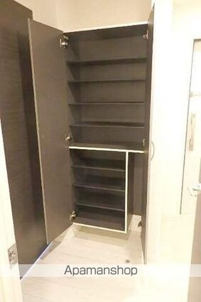 カルム蔵前[1LDK/40m2]の収納