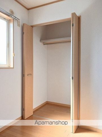 名鉄犬山線 布袋駅 徒歩50分 2階建 築22年の内装写真